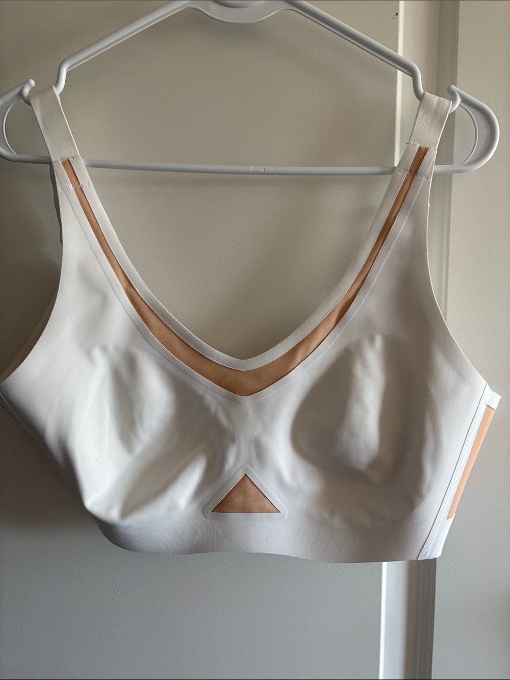 Seamless White & Nude Layered honeylove bra